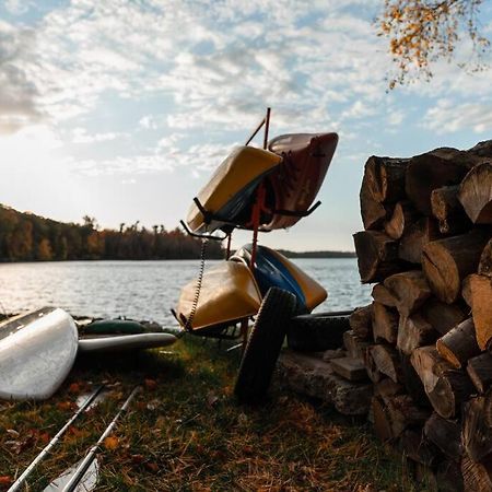 Big Blue Lake Cottages, Llc - Cottage #5 Holton Extérieur photo