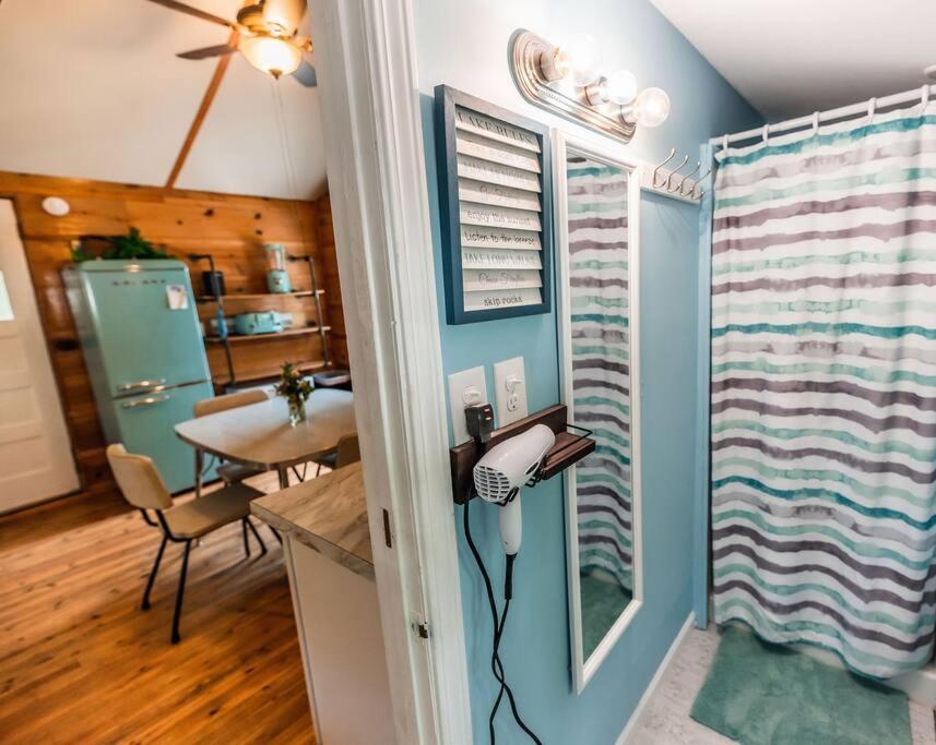 Big Blue Lake Cottages, Llc - Cottage #5 Holton Extérieur photo
