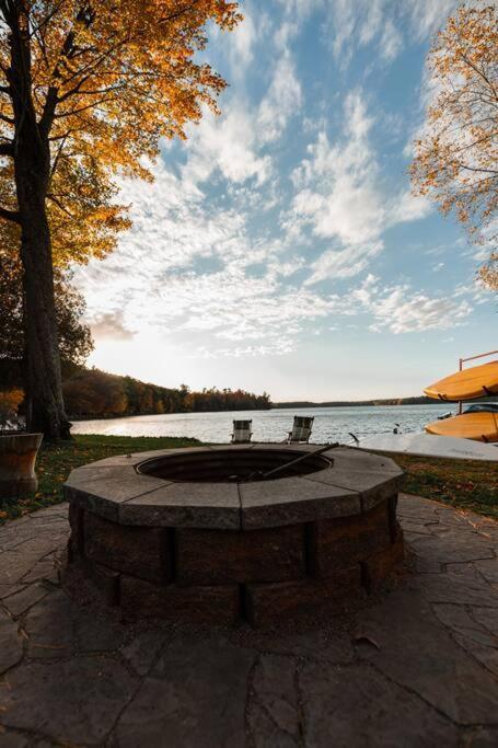Big Blue Lake Cottages, Llc - Cottage #5 Holton Extérieur photo