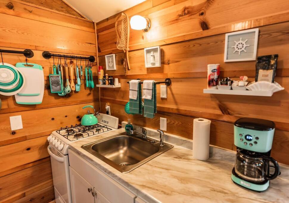 Big Blue Lake Cottages, Llc - Cottage #5 Holton Extérieur photo