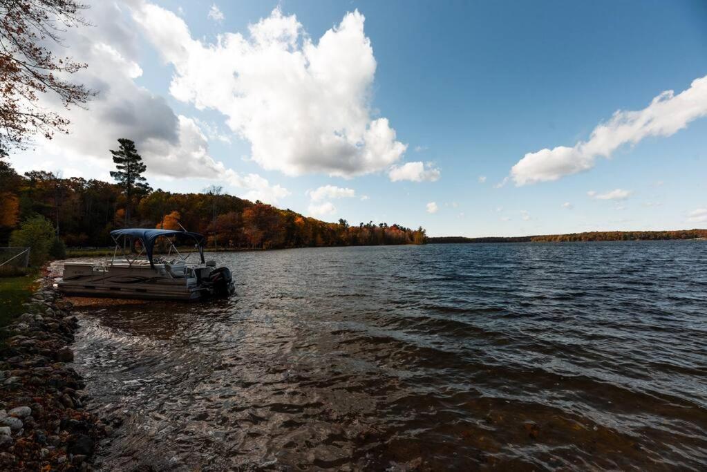 Big Blue Lake Cottages, Llc - Cottage #5 Holton Extérieur photo