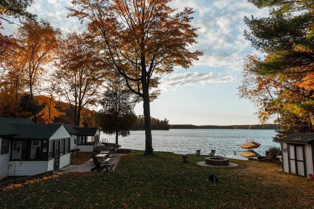 Big Blue Lake Cottages, Llc - Cottage #5 Holton Extérieur photo